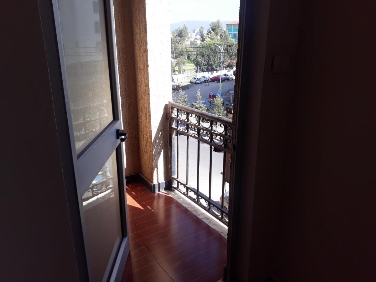 Bruhway Hotel Adis Abeba Exterior foto