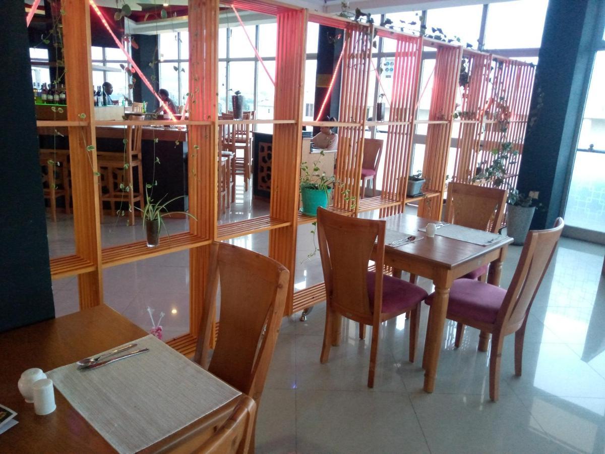 Bruhway Hotel Adis Abeba Exterior foto