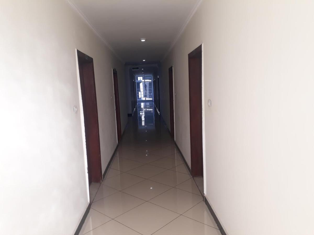 Bruhway Hotel Adis Abeba Exterior foto